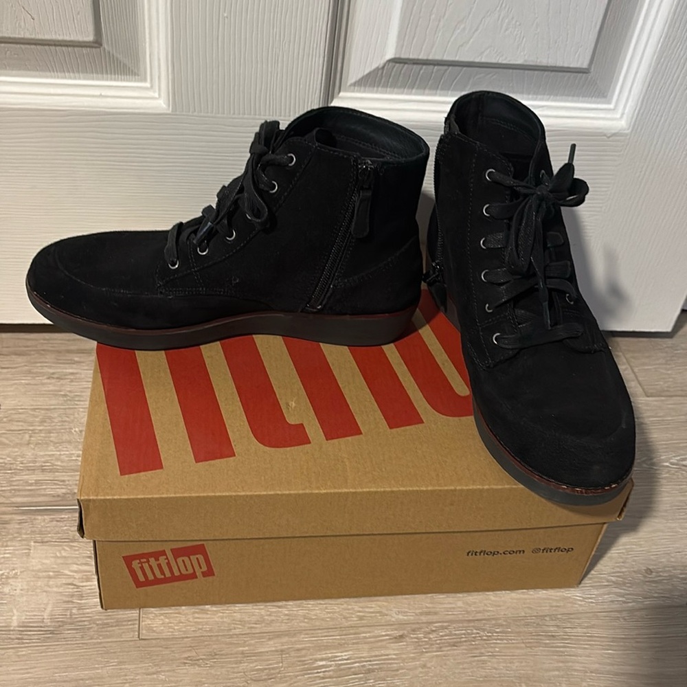 Fitflop Black suede lace up ankle boots - like new